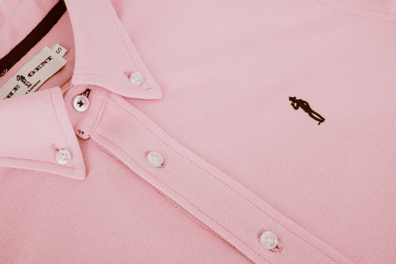 British menswear The Gent Richmond long sleeved shirt in pink with navy Gent logo logo close up view